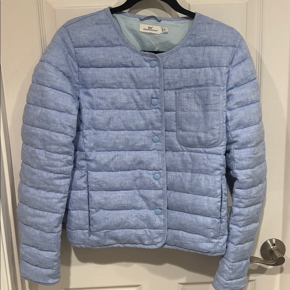 Vineyard Vines lightweight linen puffer jacket - Picture 8 of 13